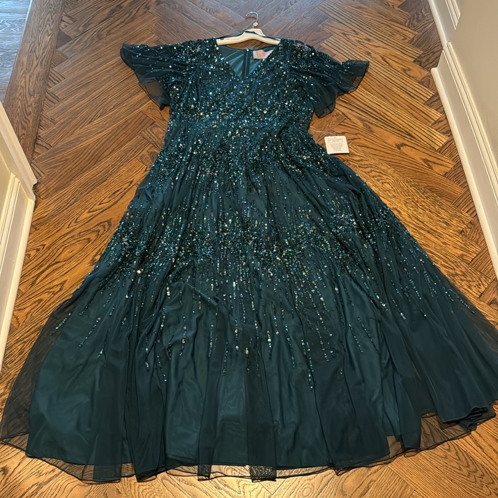 NWT Marsoni by Colors beaded dress